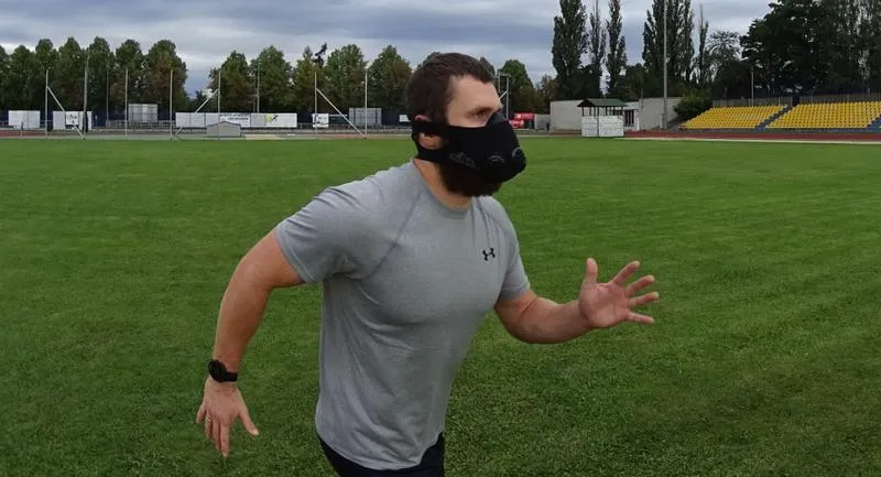 Czy Maseczka Jest Niezbędna Podczas Biegania? Oto Co Powinieneś Wiedzieć