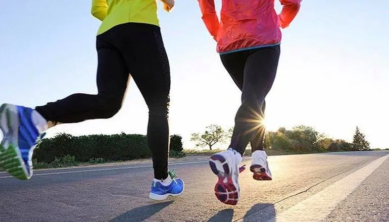 Sekrety efektywnego treningu: jak biegać szybciej na 10 km?